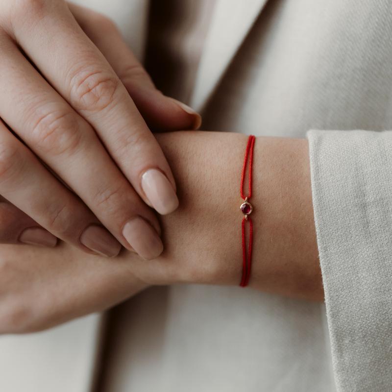 Bransoletka sznurkowa z srebra Birthstone Golden January - Granat - Indira