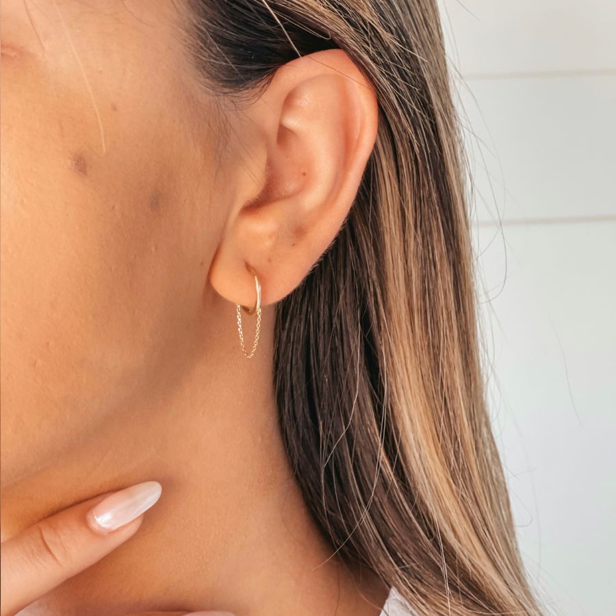 Kolczyki złote Chained Hoops - Indira
