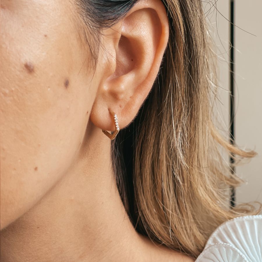 Złote kolczyki Hexagon Hoops - Indira