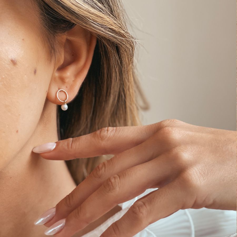 Mini kolczyki złote - Naturalne perły - Indira