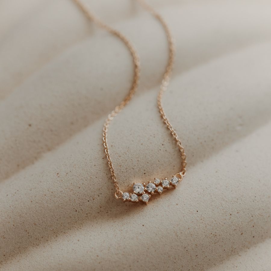 Naszyjnik ze srebra Golden Constellation - Indira