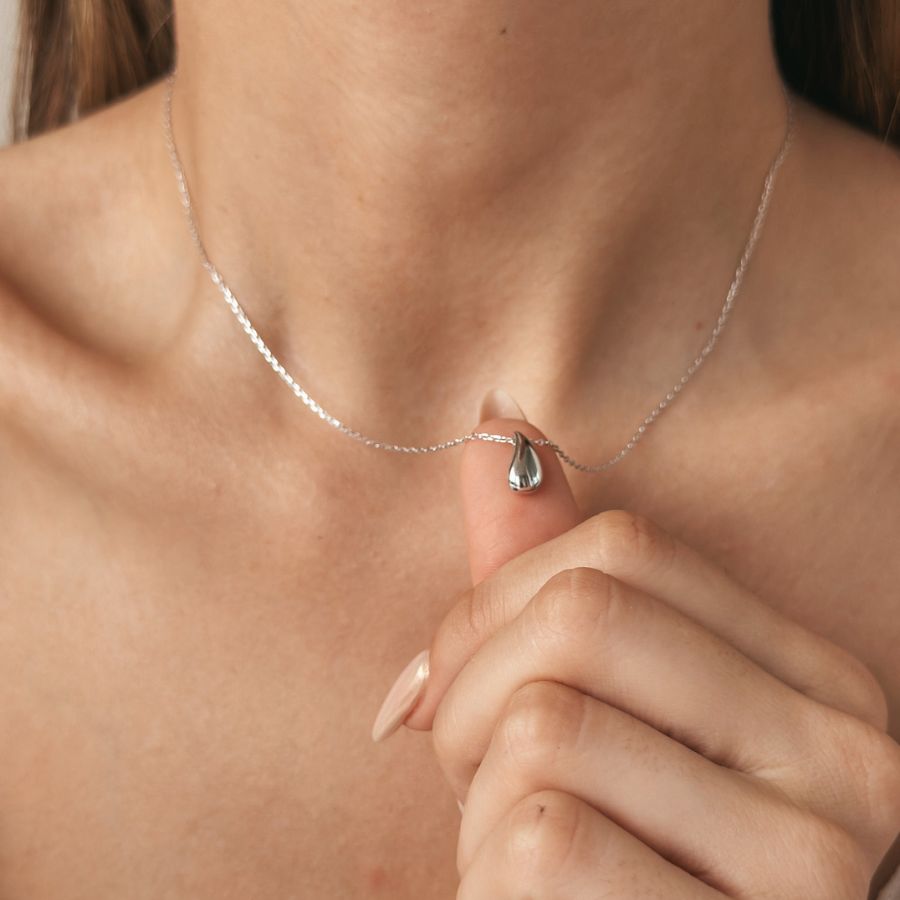 Naszyjnik srebrny Silver Drop - Indira