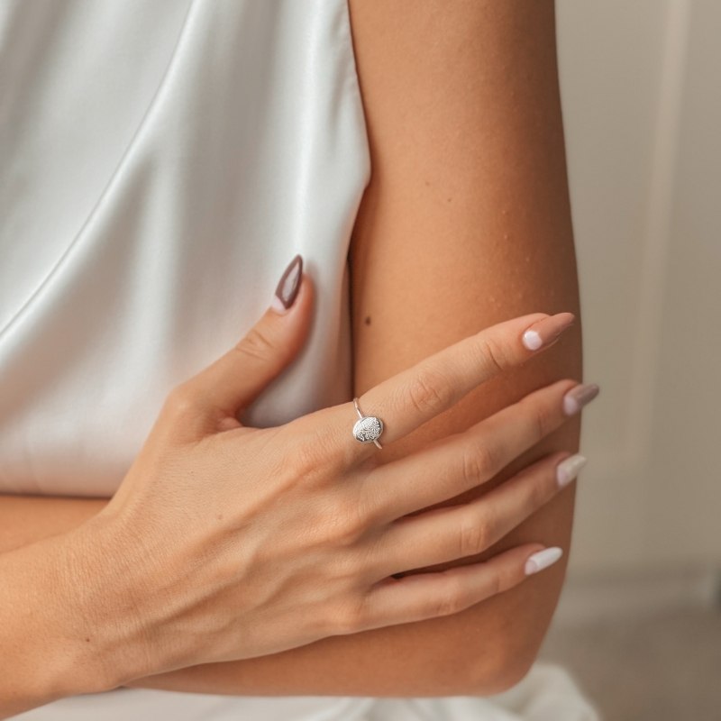 Srebrny pierścionek Birth Flower - November Chrysanthemum - Indira