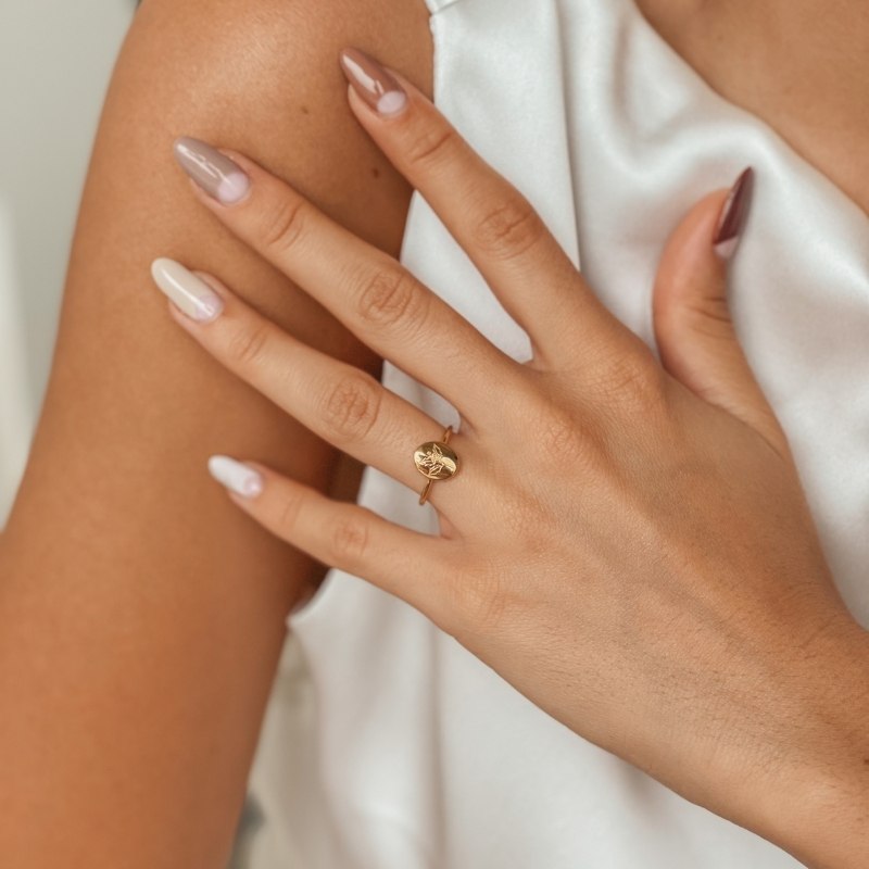 Pierścionek srebrny Birth Flower Golden - Grudniowy Ostrokrzew - Indira