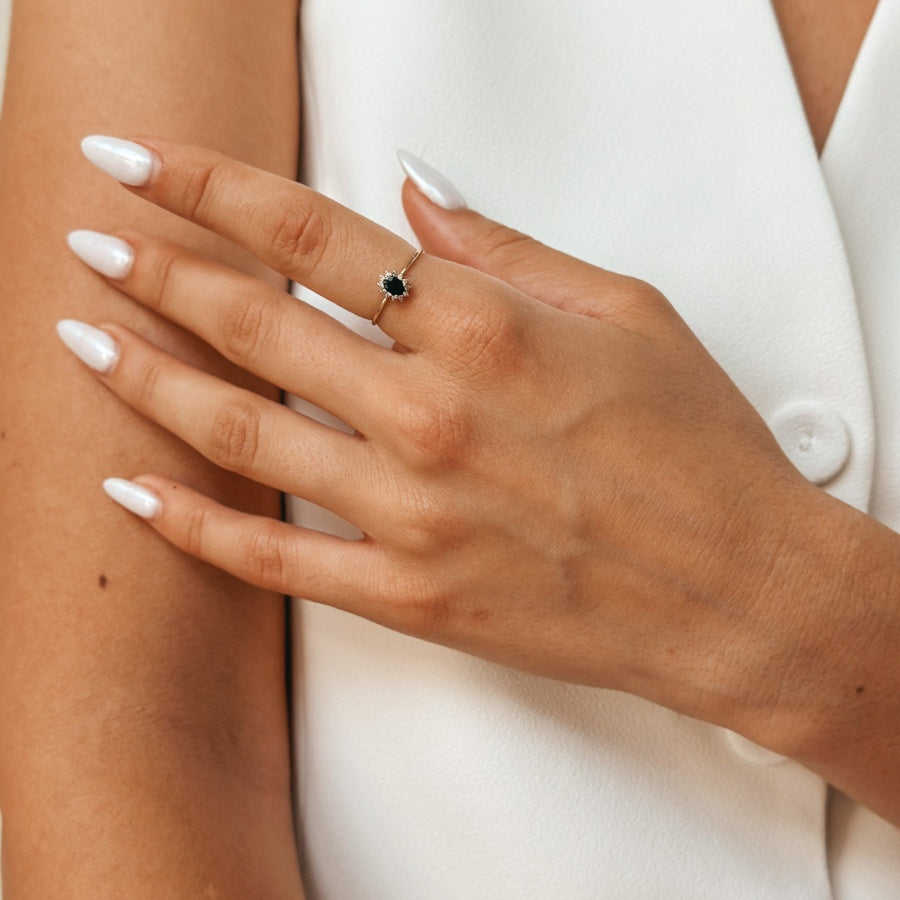 Pierścionek złoty Genn - Szafir i Diamenty - Indira