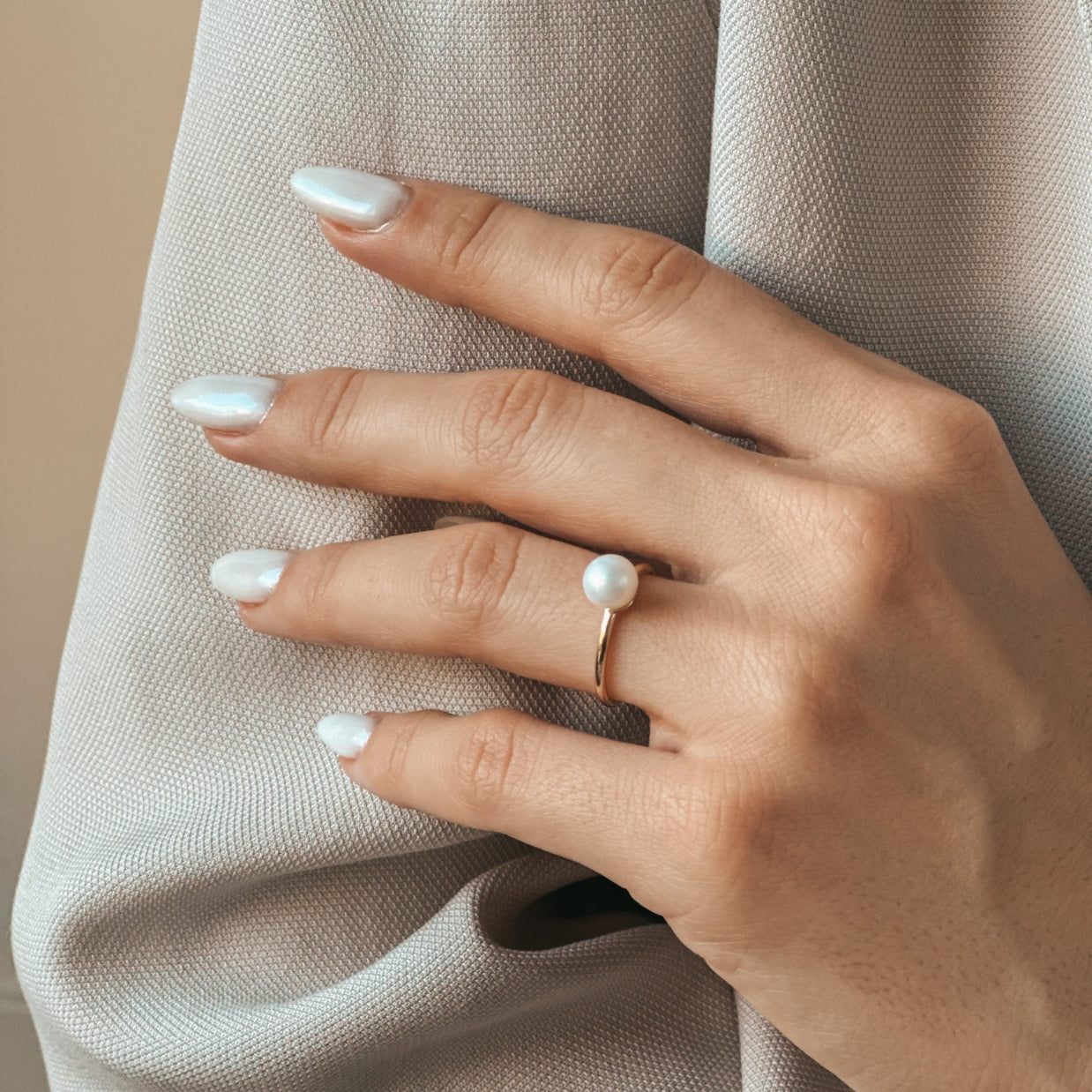 Pierścionek z złota Pearl Elegance - Indira