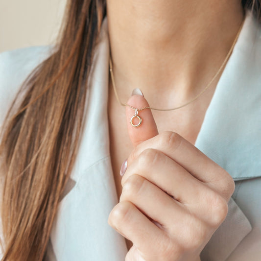 Złoty Wisiorek Wieczny Krąg