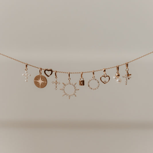 Złoty Wisiorek Otwarty Serce