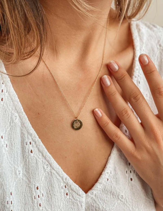 Colier din argint Birth Flower Golden - April Daisy - Indira