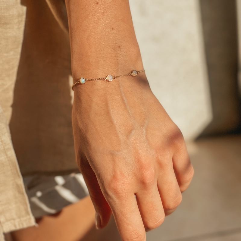 Srebrna bransoletka Birthstone Golden October - Opal - Indira