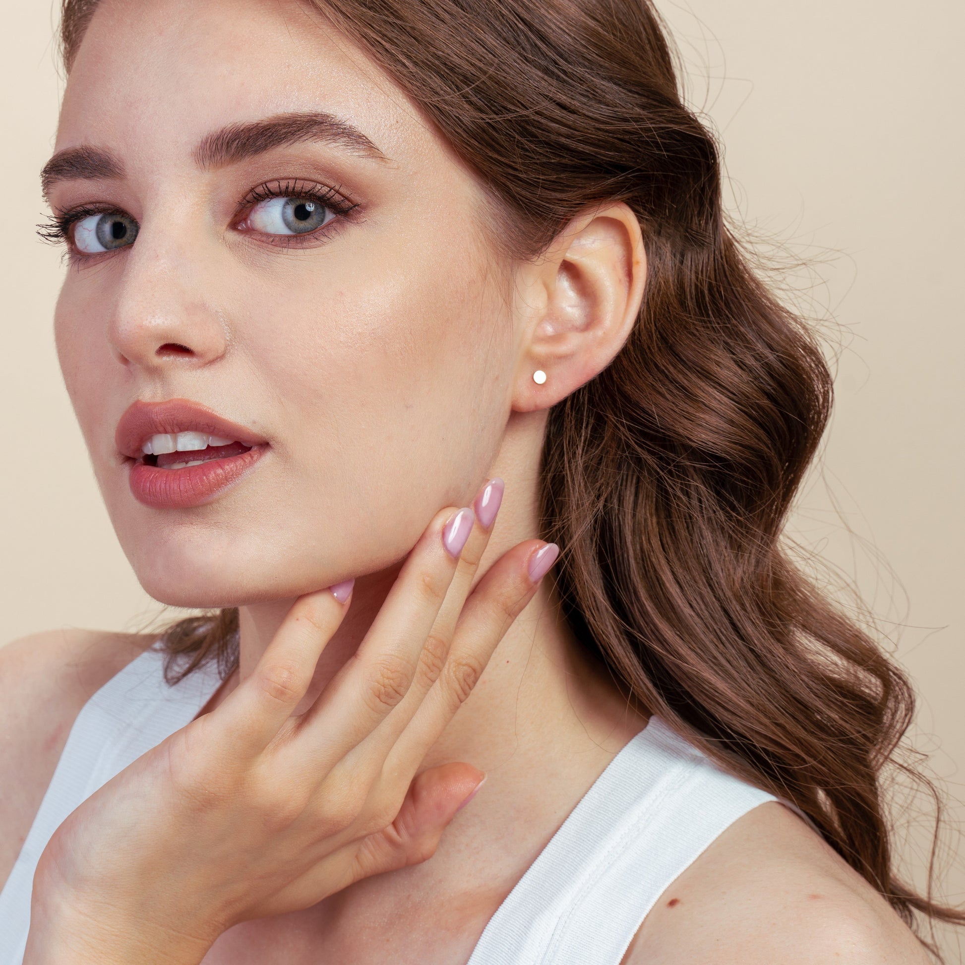 Kolczyki ze złota Gold Button - Indira