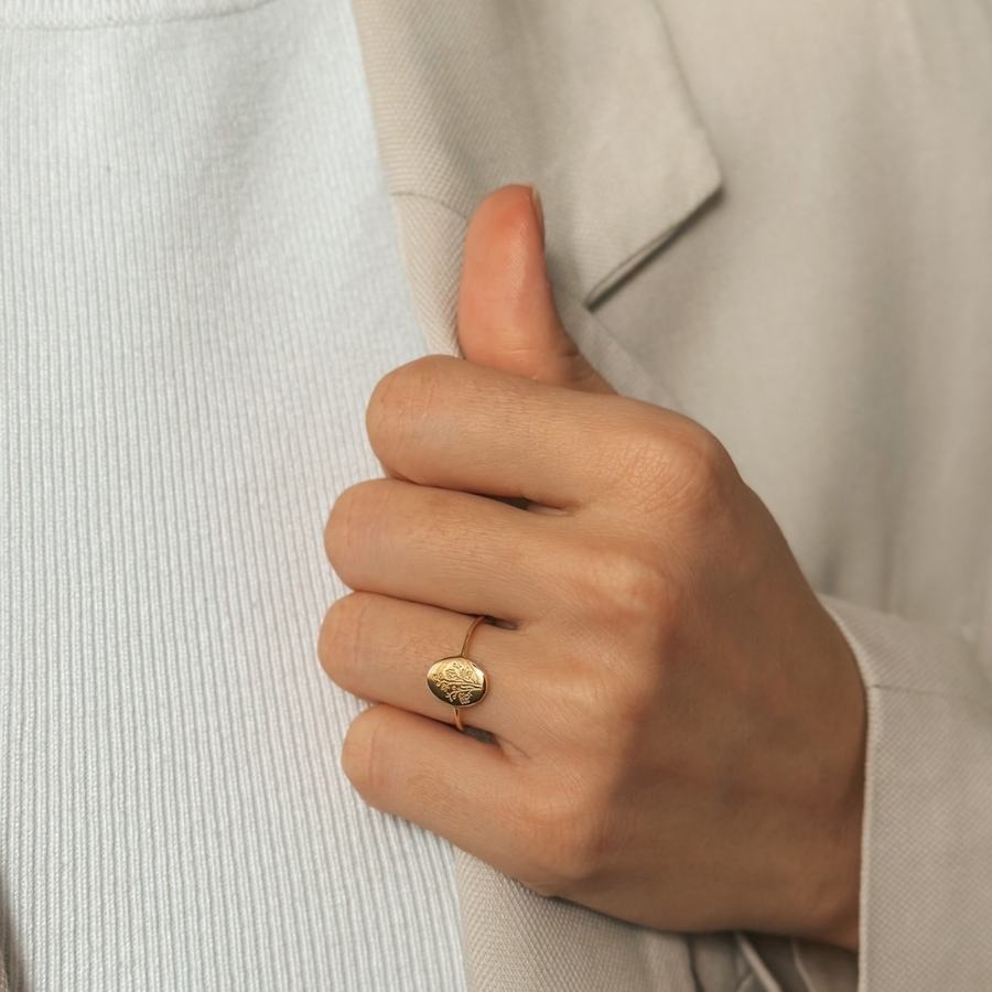 Srebrny pierścionek Birth Flower Golden - Wrzesień Aster - Indira