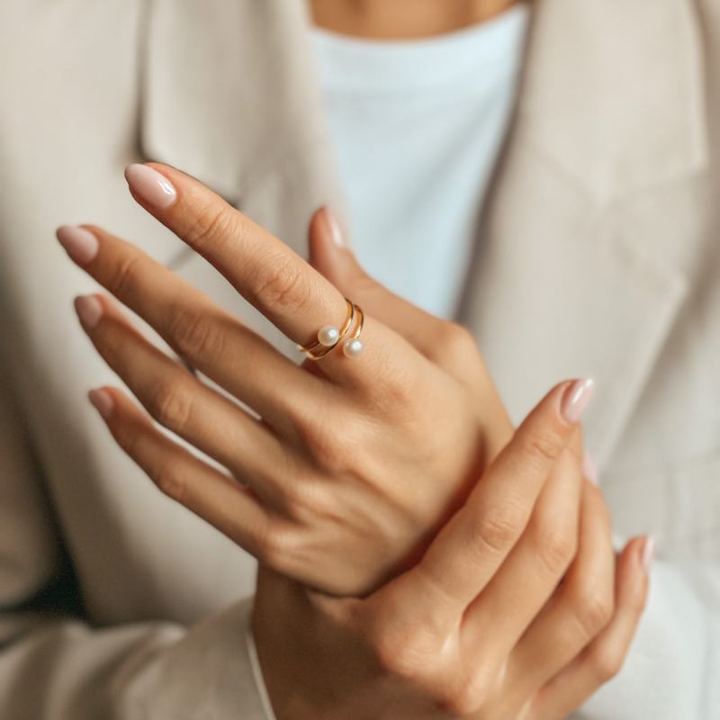 Srebrny pierścionek Golden Genesis - Naturalne perły - Indira