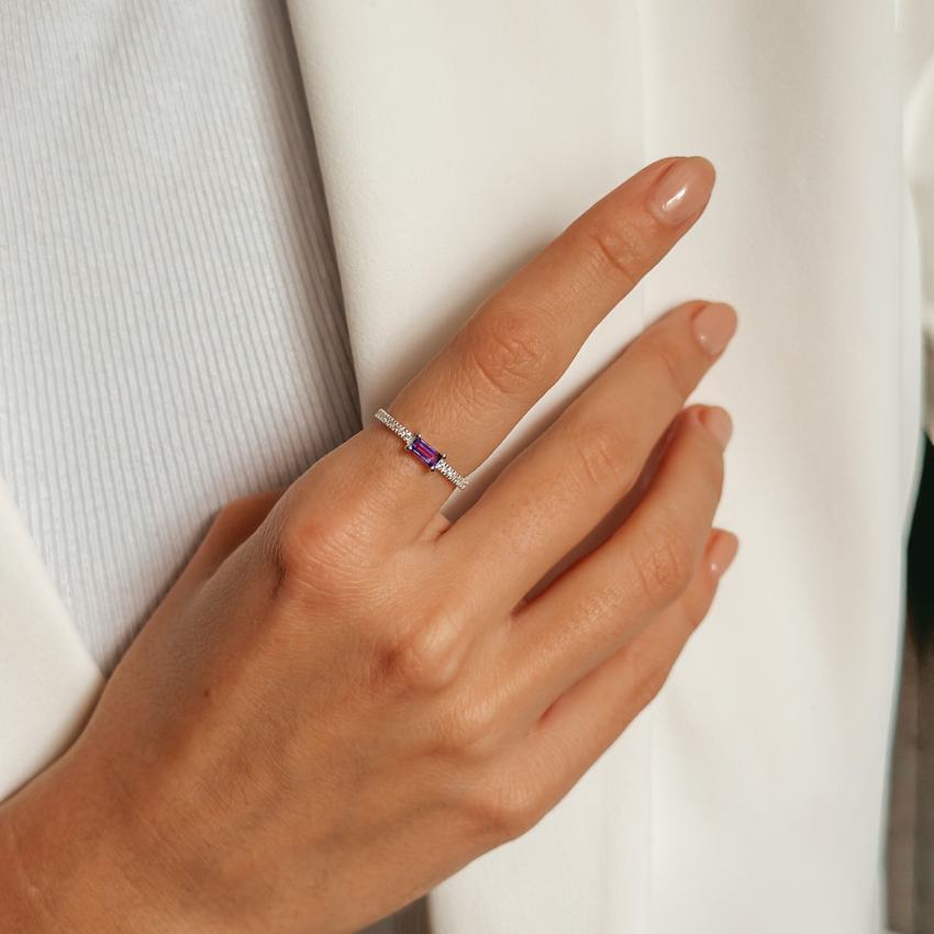 Srebrny pierścionek Precious - Ametyst - Indira