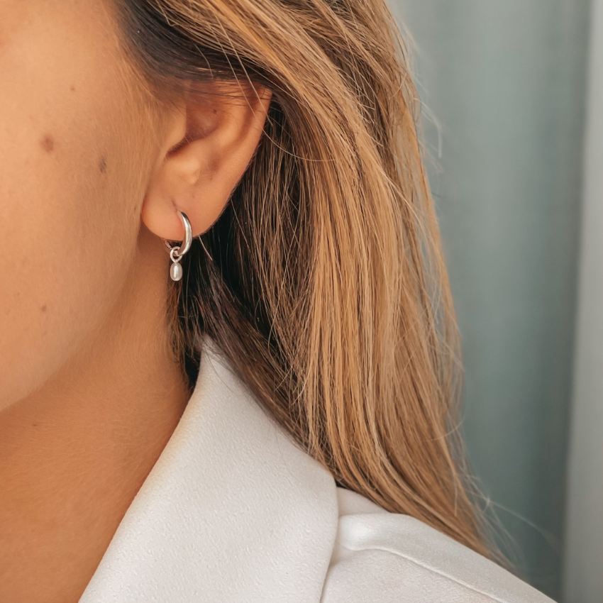 Little Drop Silver Earrings - Natural Pearls
