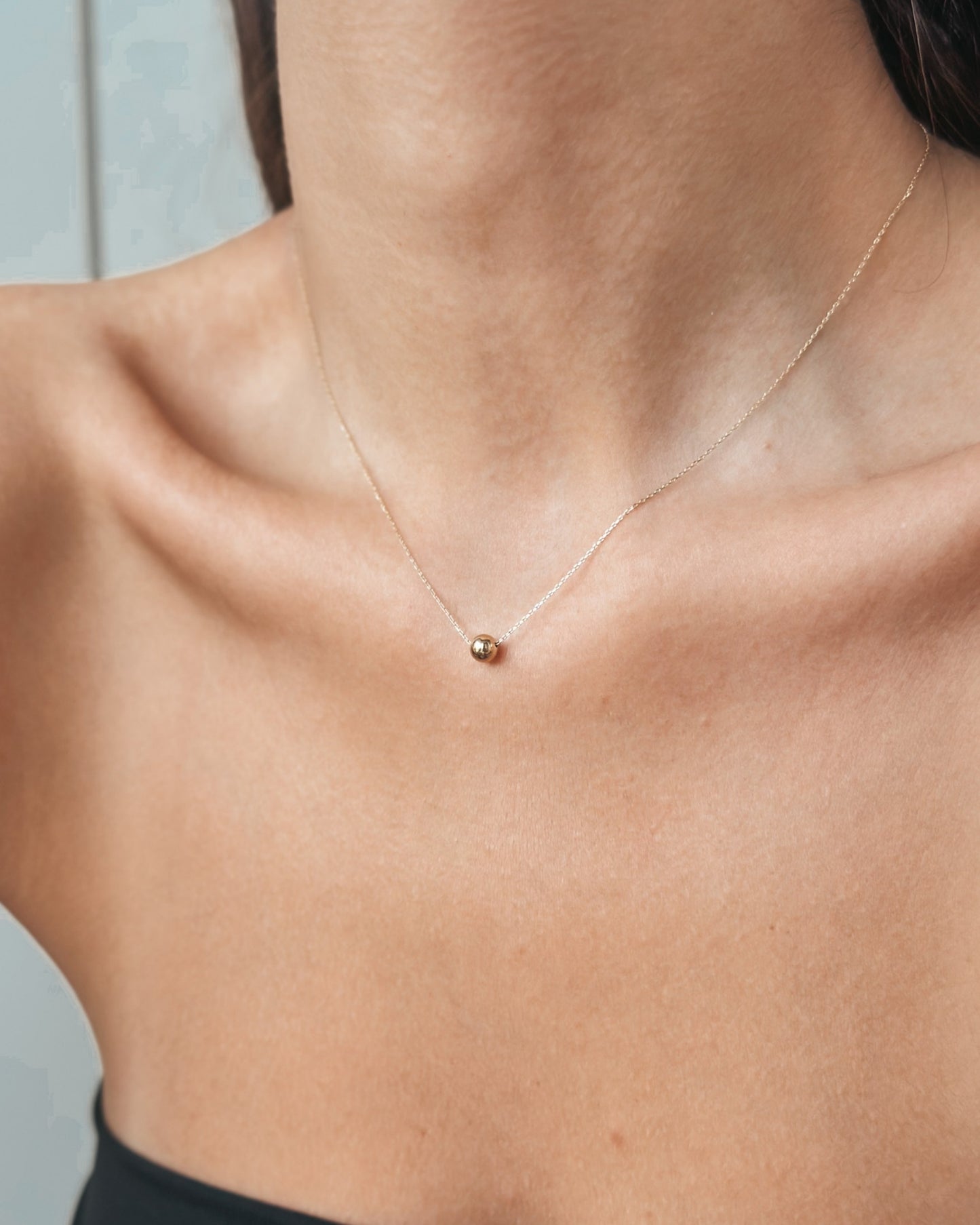 Naszyjnik z żółtego złota Golden Sphere - Indira