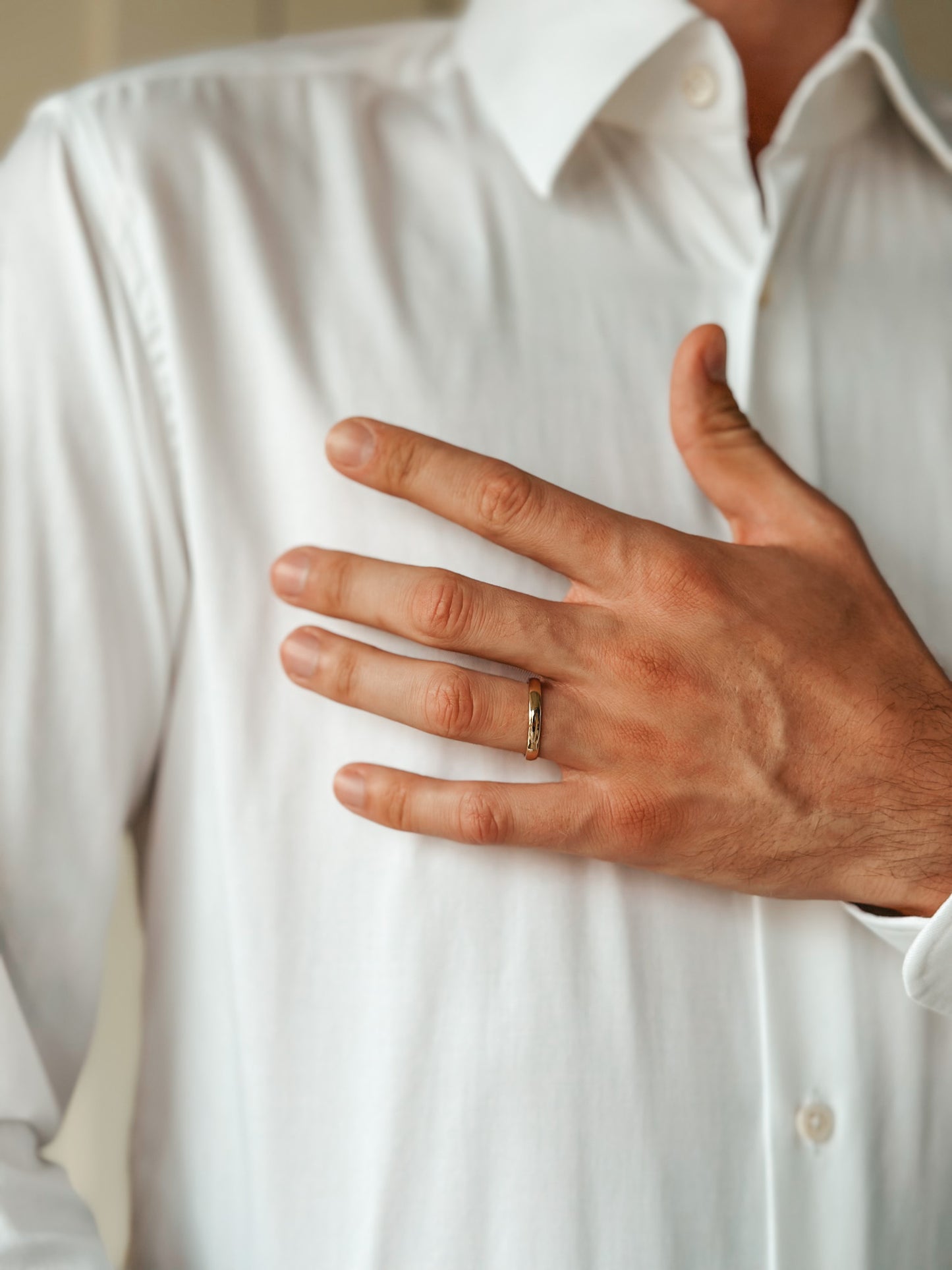 obrączka z zaokrąglonym złotem.jpg