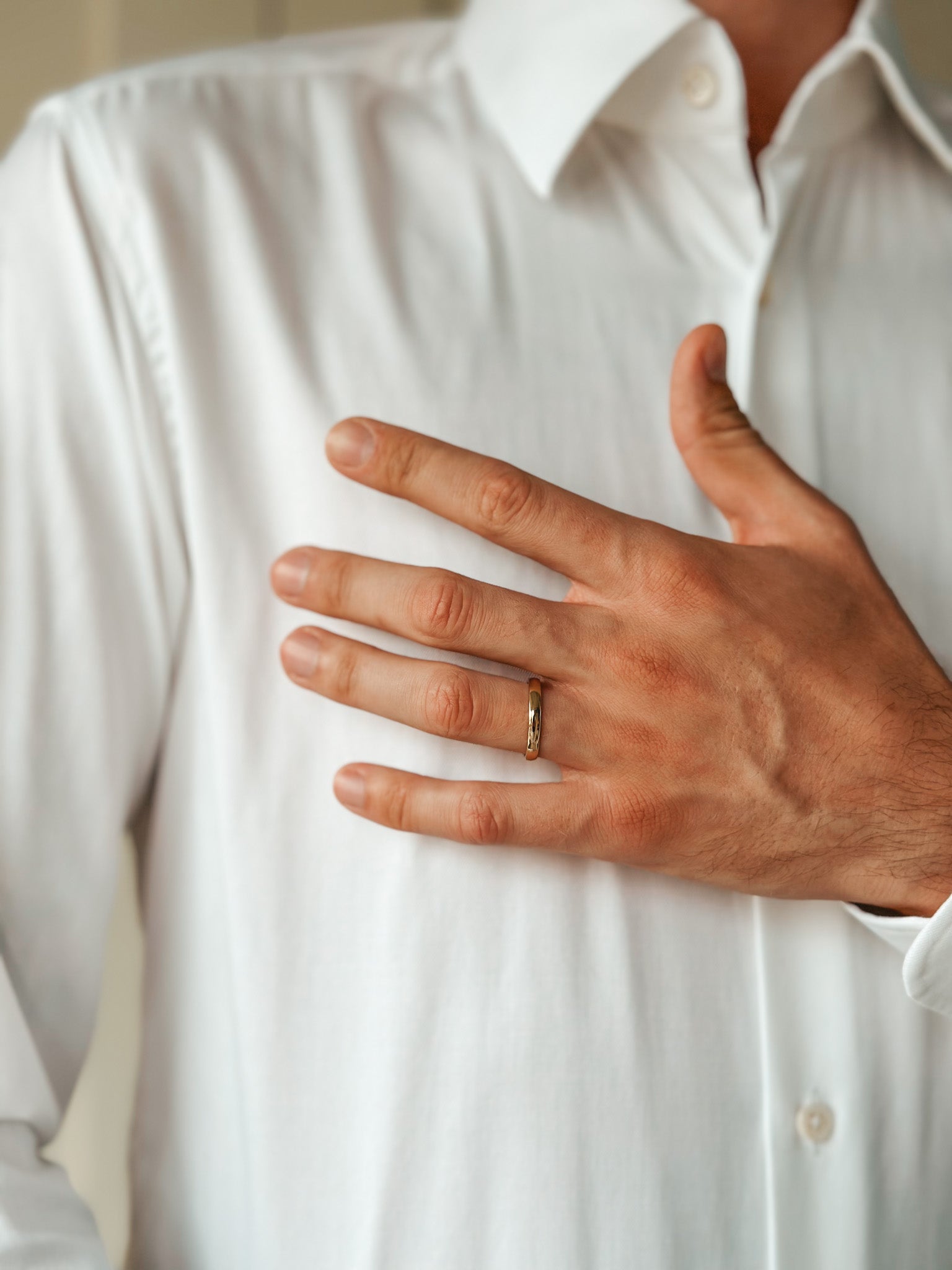 obrączka z zaokrąglonym złotem.jpg