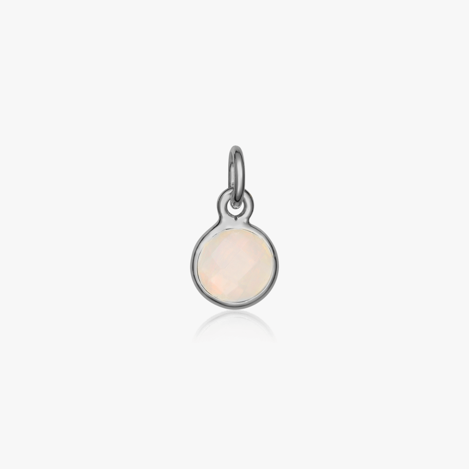 Wisiorek srebrny z kamieniem Birthstone październik - Opal - Indira